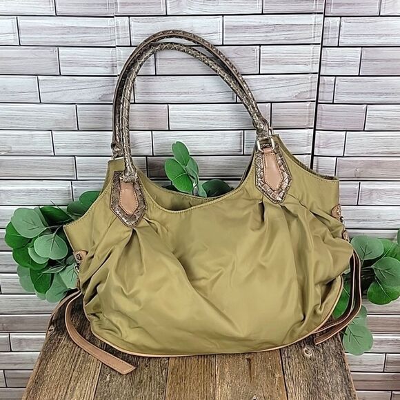 Simply Vera Wang shoulder bag in Khaki green - Picture 1 of 13